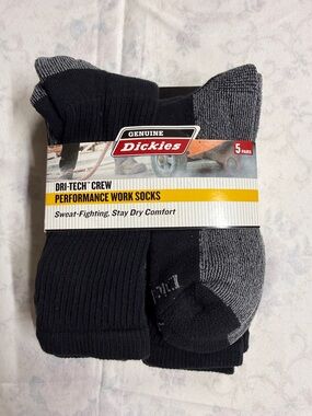 NWT Dickies Men's Dri-Tech Crew Performance Socks - Black & Gray